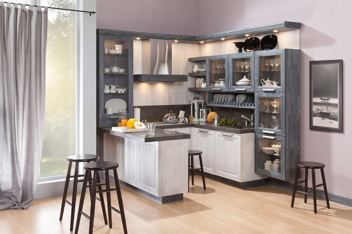 Кухня полностью из массива дерева от eco-fab.ru