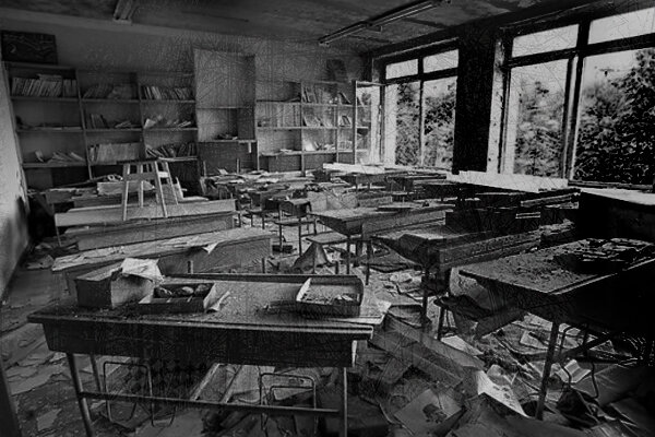 Они были одни в классе ... или нет?