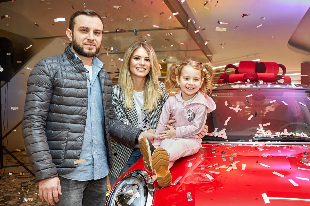 Победители розыгрыша MINI Cooper от Automama и ТРК VEGAS 