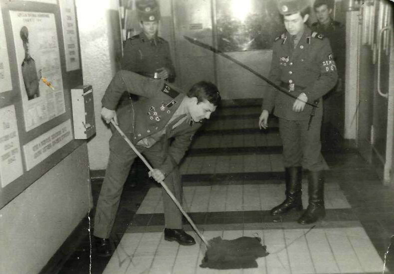 Учись сынки...