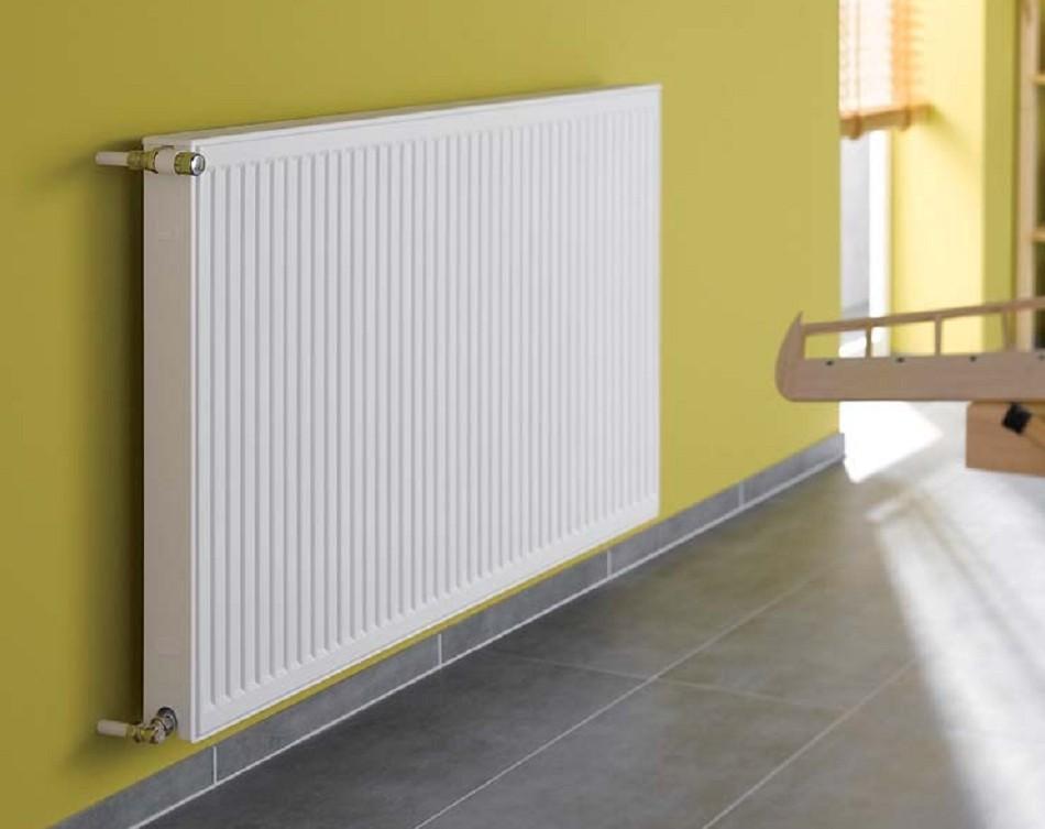 Стальной радиатор отопления.