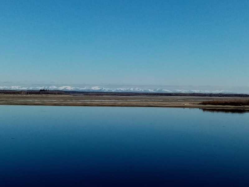 река Лена. С борта танкера "Ленаннефть-2031". Верхоянский хребет. 11 октября 2020г. Фото Сергей Урядников, Самарский филиал ВГУВТ