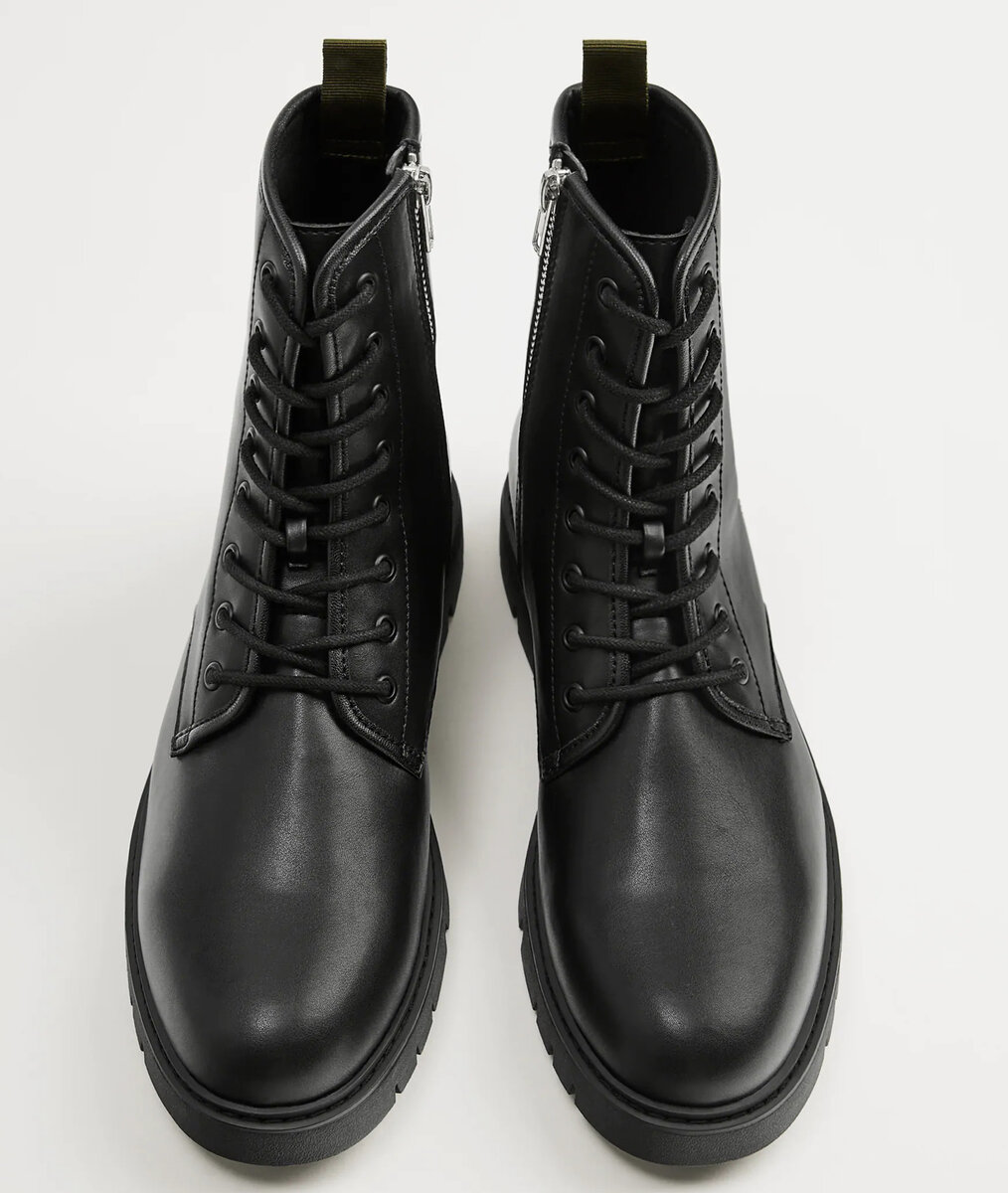 Ботинки часы. Ботинки Zara мужские. Zara сапоги мужские. Lace up Boots Zara men.