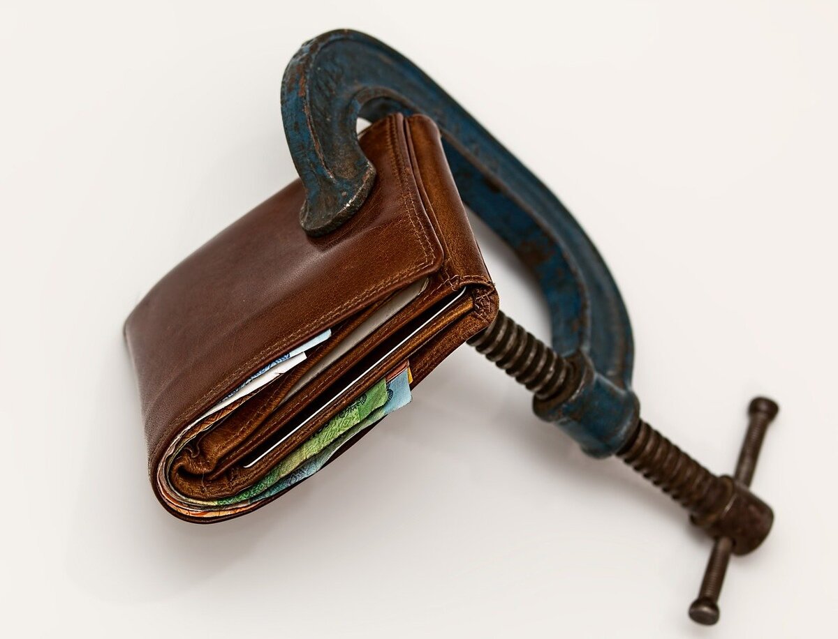 https://pixabay.com/ru/photos/кредит-squeeze-налогообложение-522549/