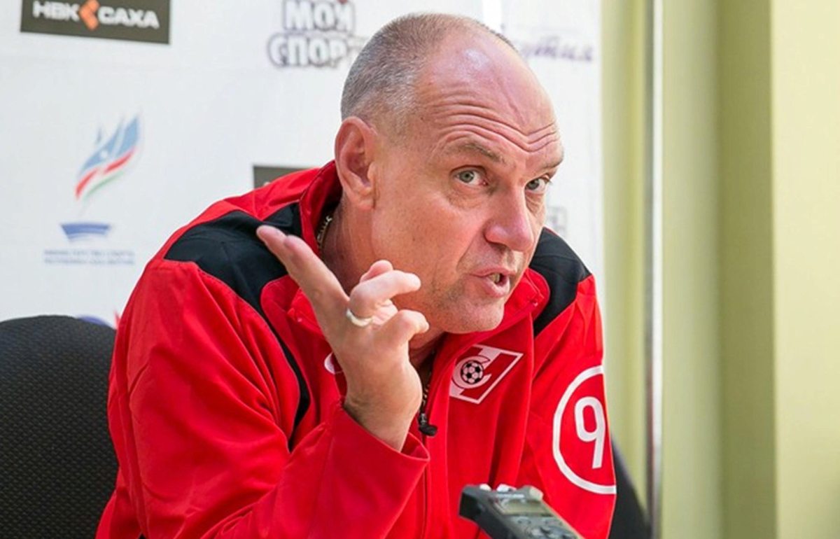 Александр Бубнов