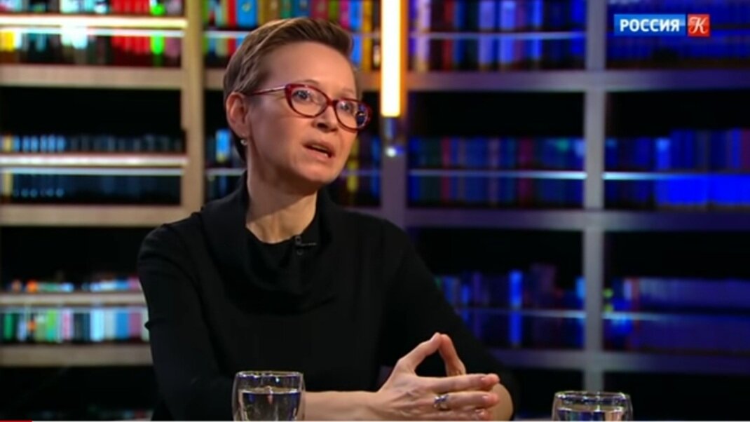 Гузель Яхина на ТВ "Культура". Скриншот.