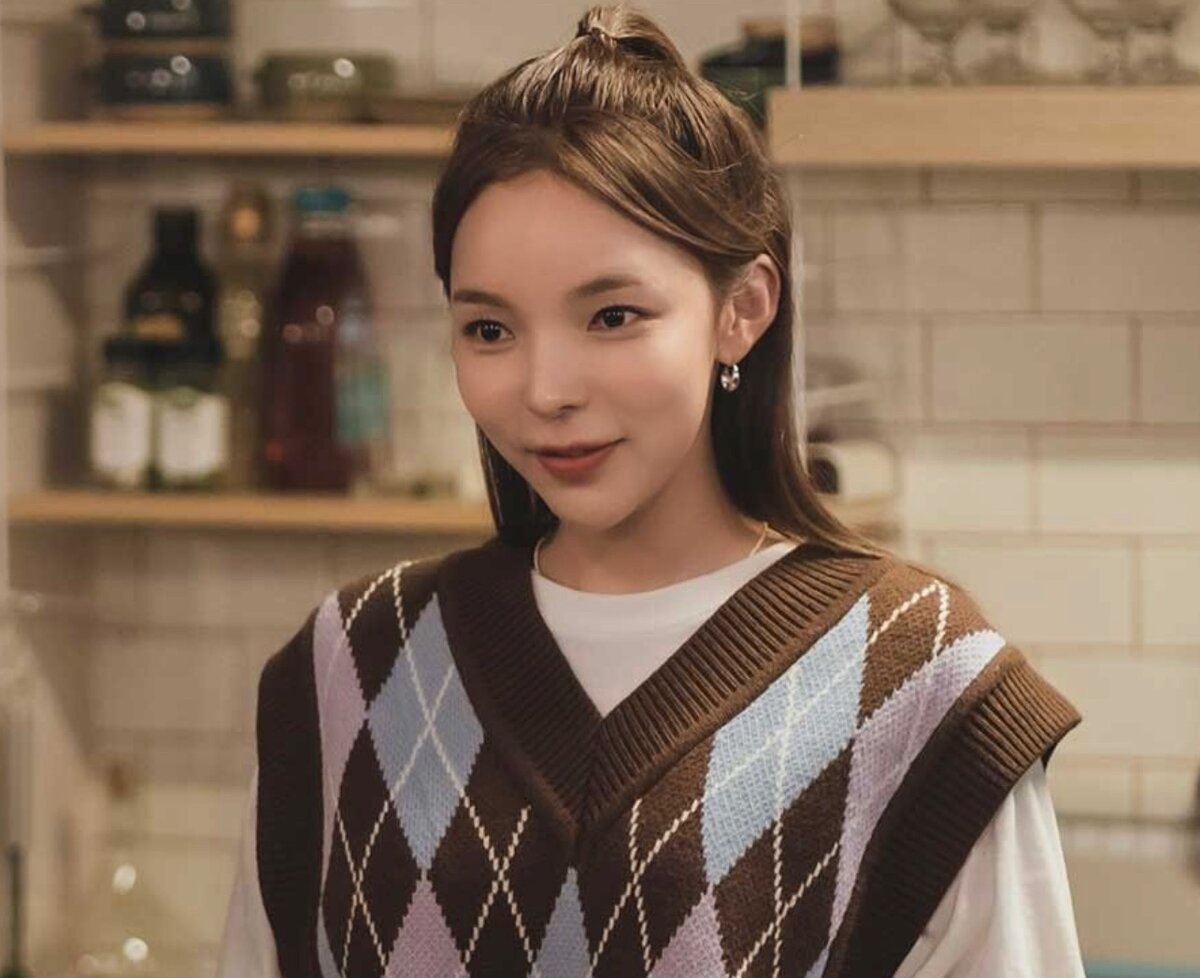 Кадр из дорамы «Наше любимое лето», источник фото: https://yandex.ru/images