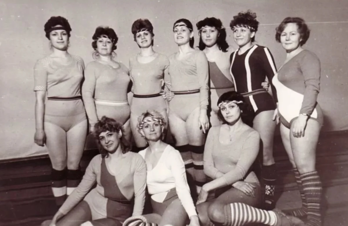 Назад в СССР: на экране аэробика Мне и самому хотелось попробовать, но я как парень-подросток  постеснялся