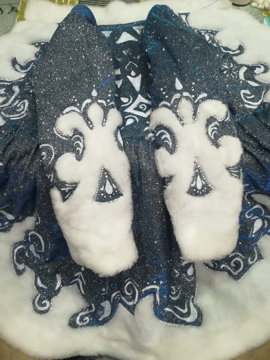 Шубка Снегурочки 