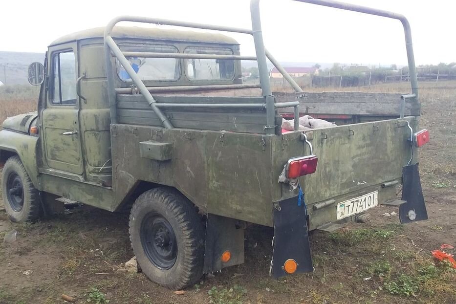 Самодельный «головастик»: УАЗ-469 с огромной кабиной от ГАЗ-66 ...
