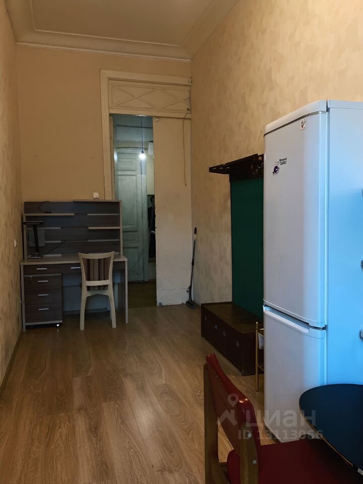 Комната в коммуналке, фото с циан.