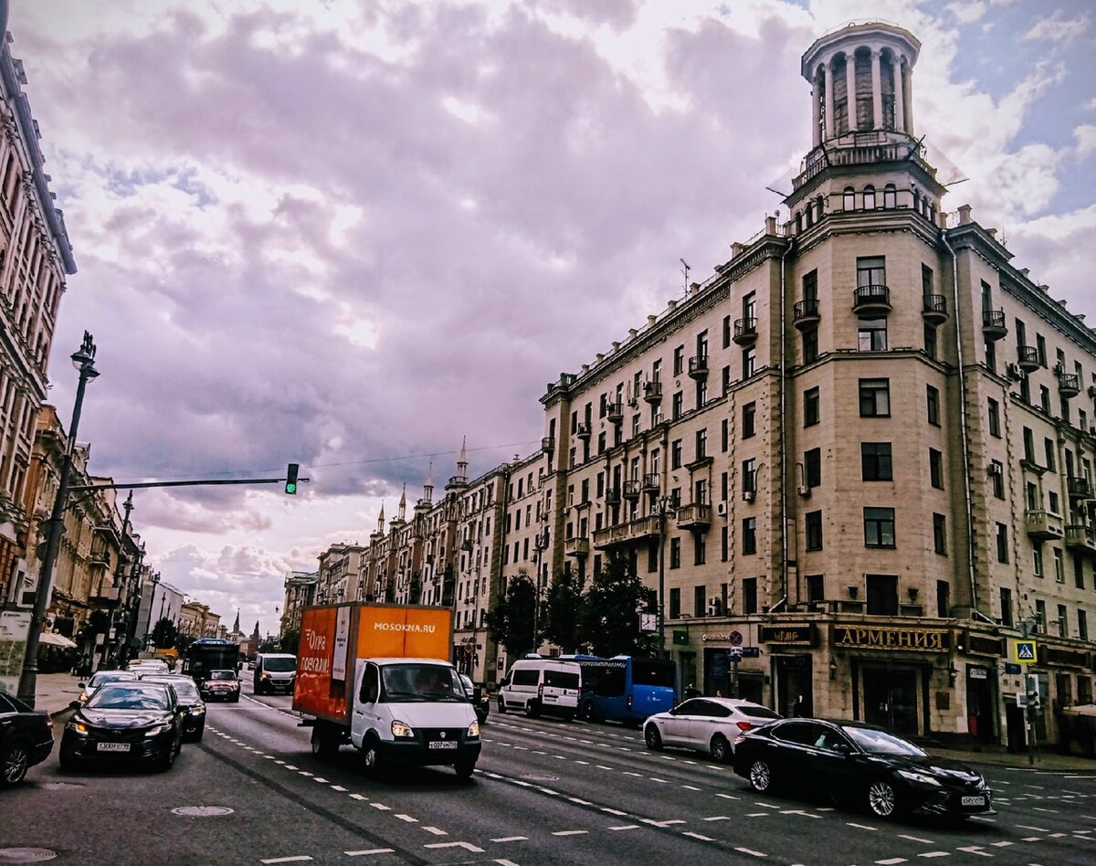 тверская в москве сейчас