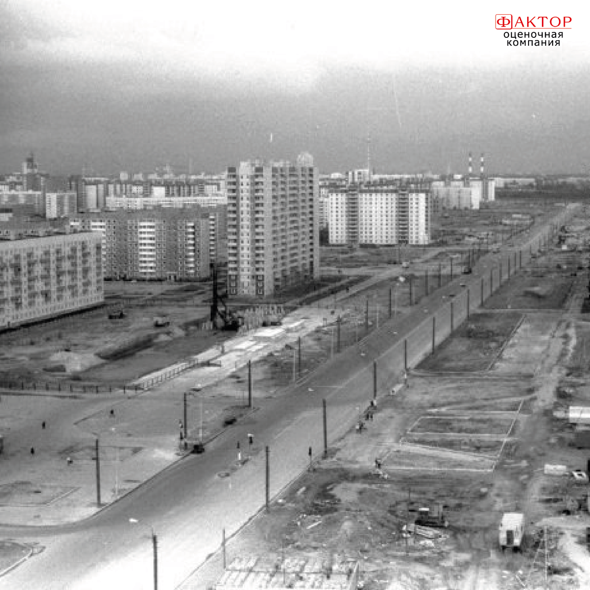 Ладожская большевиков. Комендантский проспект 1990. Комендантский проспект '90х. Комендантский проспект 2000 год. Комендантский проспект в 1990 году.
