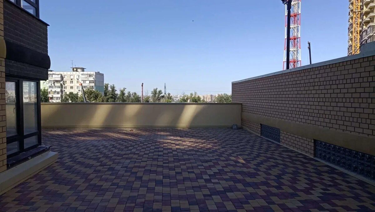 Листайте карусель! Фото: Архив, лето-2022, террасы в ЖК Сердце Ростова 2».