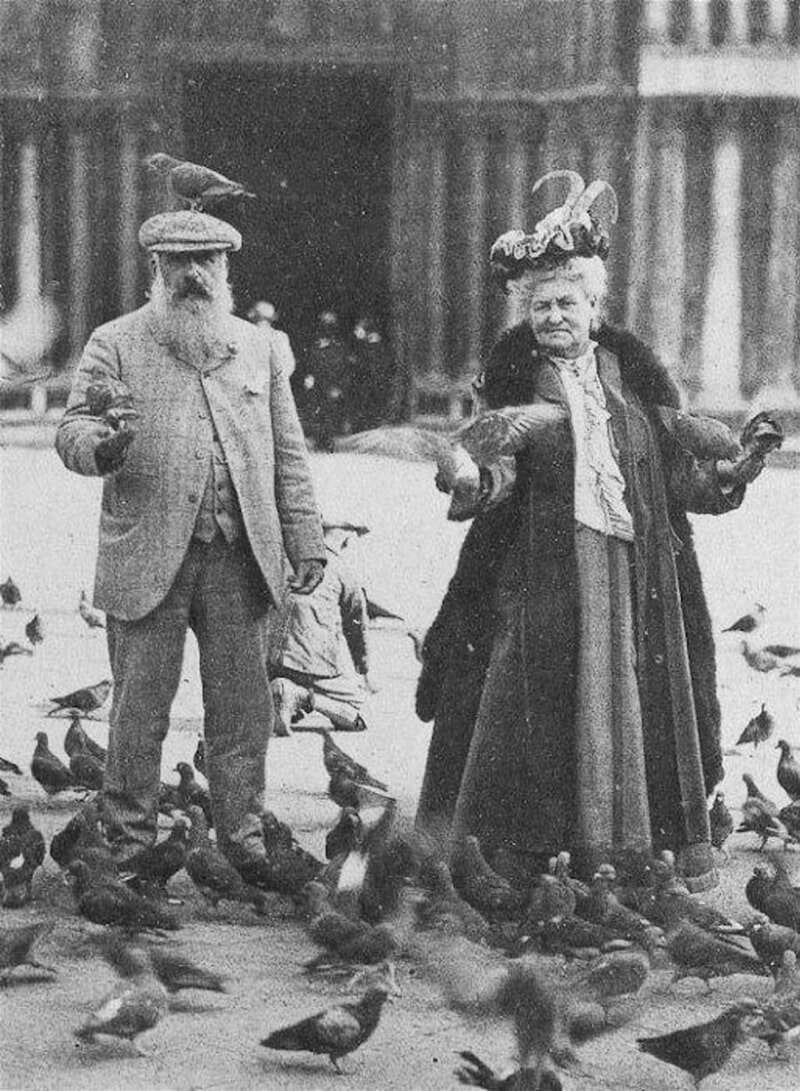 Клод Моне со своей второй супругой Алисой Ошеде гуляют по Венеции. 1908 г. Источник фото: https://interesnyefakty.org 