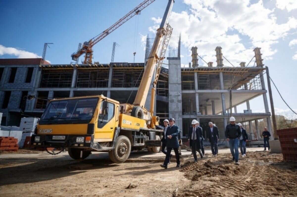    243 млн на завершение строительства получит гимназия №120 Екатеринбурга