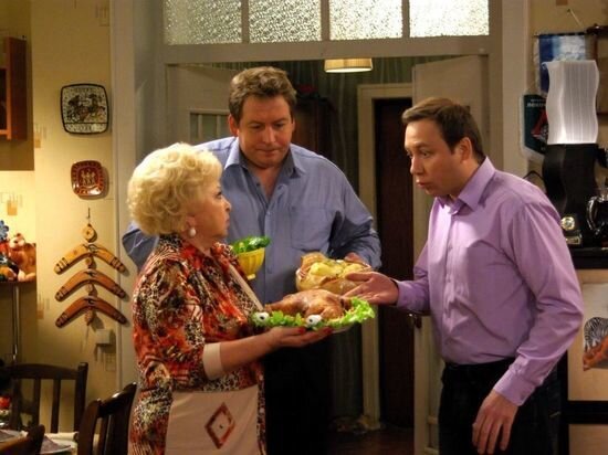     Станислав Дужников (в центре фото) на съемках сериала