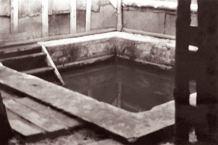 «Дальний» источник в Жировичах. Начало 1990-х. Фото прот. Владимира Трофименко