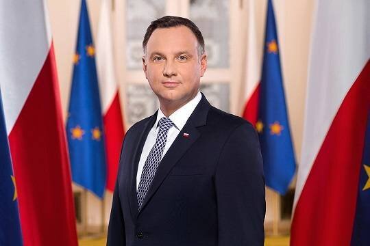    Президент Польши Дуда назвал Украину утопающим, который тянет на дно других