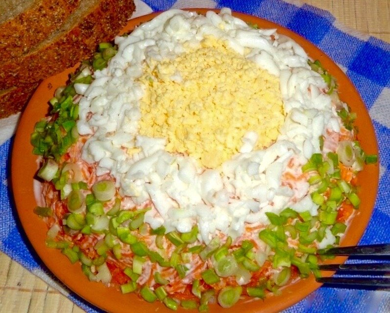 Салат с консервированной горбушей и картофелем — пошаговый рецепт с фото