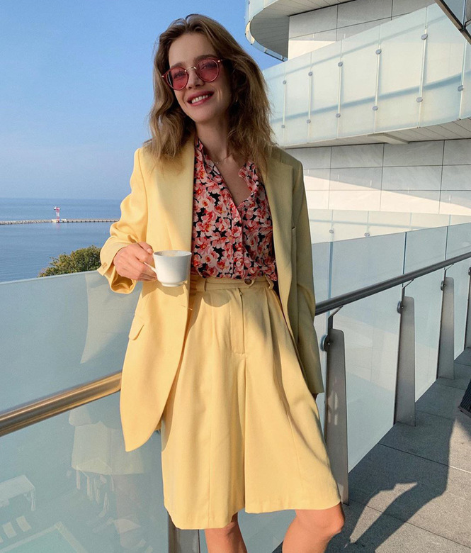 Наталья Водянова умеет носить любые вещи элегантно. Фото из открытых источников.