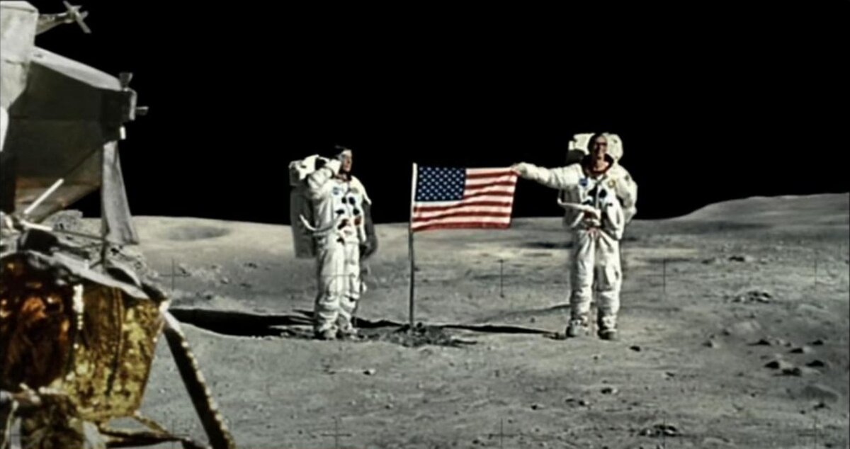 Типа Американцы снова на Луне))) листаем галерею 