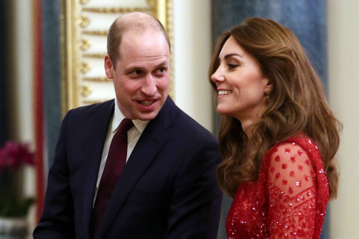 Prince william and middleton. Принц Уильям и Кейт Миддлтон. Герцог Кембриджский Уильям жена. Kate Middleton and Prince William. Кейт жена Уильяма.