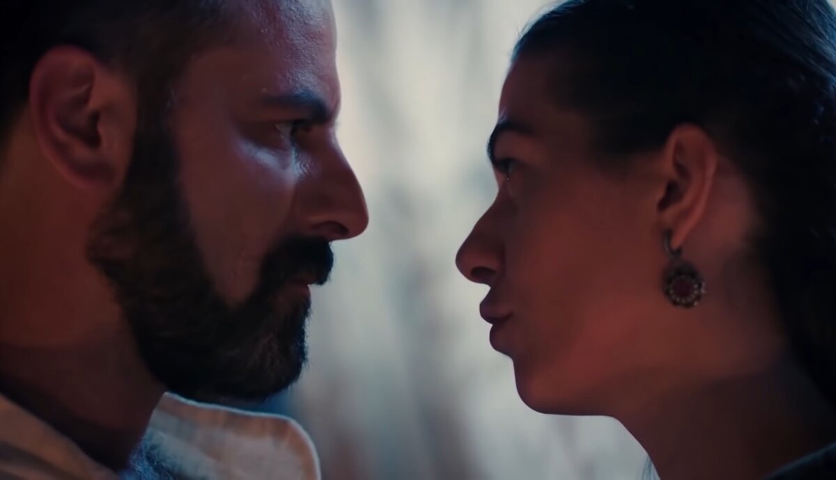 Нигяр убеждает Рустема действовать вместе