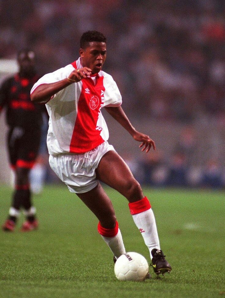 Патрик Клюйверт в составе "Аякса"