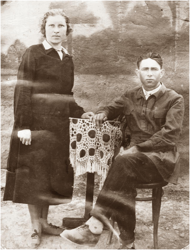 На фото с бабушкой, Тихановой Клавдией Павловной