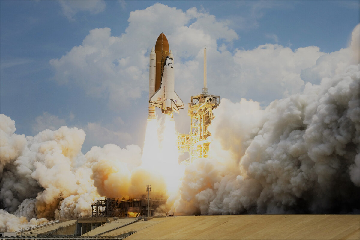 Момент зажигания ракеты