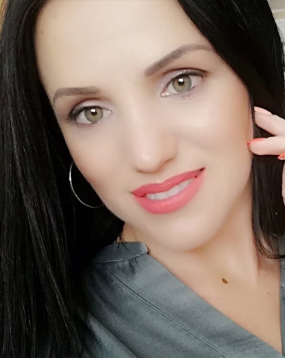 Наш очаг пусть горит всё сильнее. 
