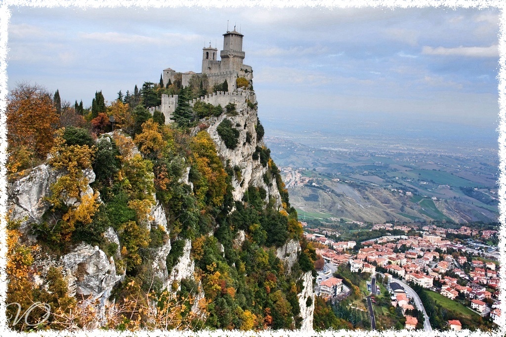 Население - 33 627 чел