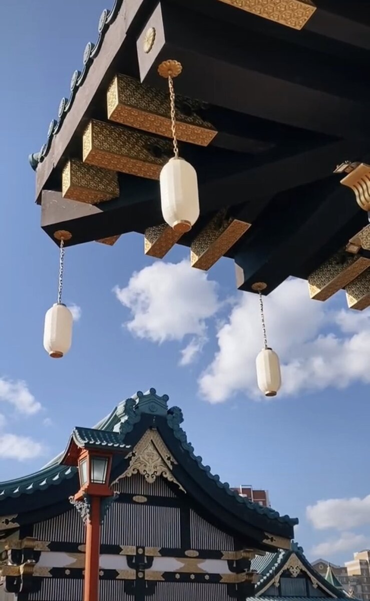 Небольшой, но очень уютный продуктовый рынок в японском стиле