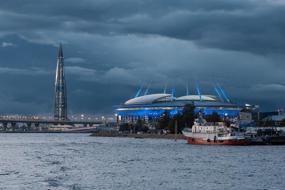 Фото лахта центра и зенит арены