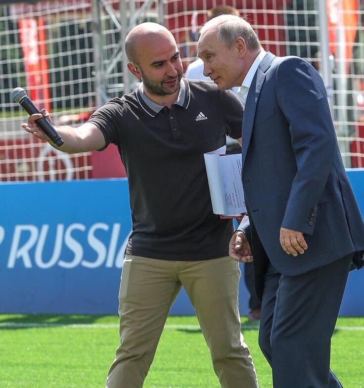 Нобель Арустамян: вон там оргкомитет Азербайджана)))