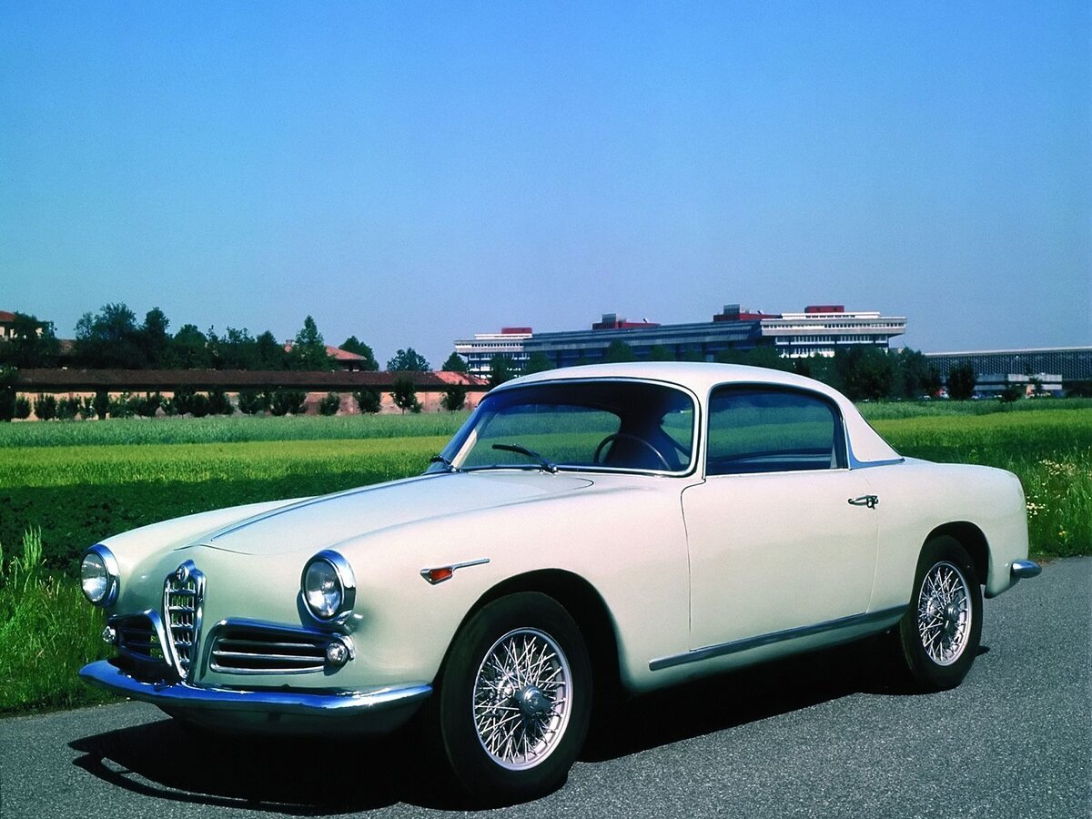Модель 1900 Alfa Romeo. Листайте вправо. Все фото из открытых источников.