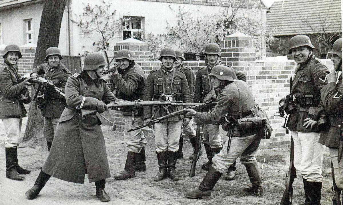 Русские солдаты в германии