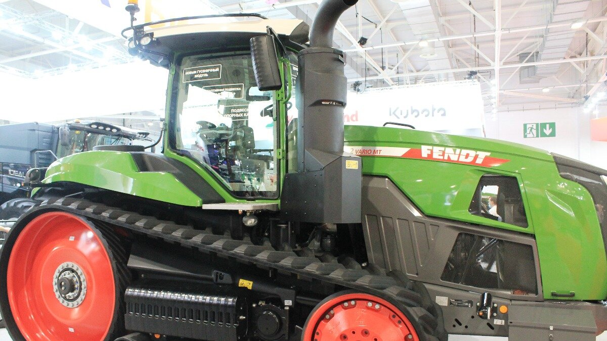 Иван Моржаков: об особенностях нового трактора Fendt 1100 Vario MT —  простым языком о сложном | ГлавПахарь | Дзен