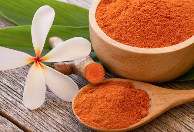 Shutterstock / NIKCOA