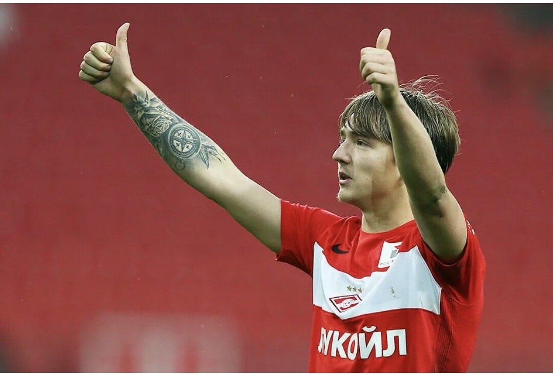 Денис Давыдов во времена выступлений за "Спартак". Фото yandex.ru