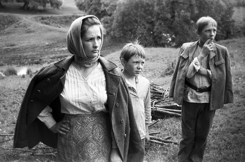 "Любовь земная". Выбор актрис, возможный запрет фильма. Что еще осталось за кадром?