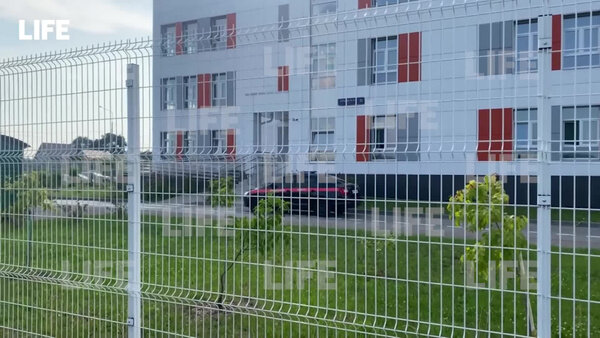 Кадры из Подмосковья, где в детсаду обрушилась штукатурка. Видео © LIFE