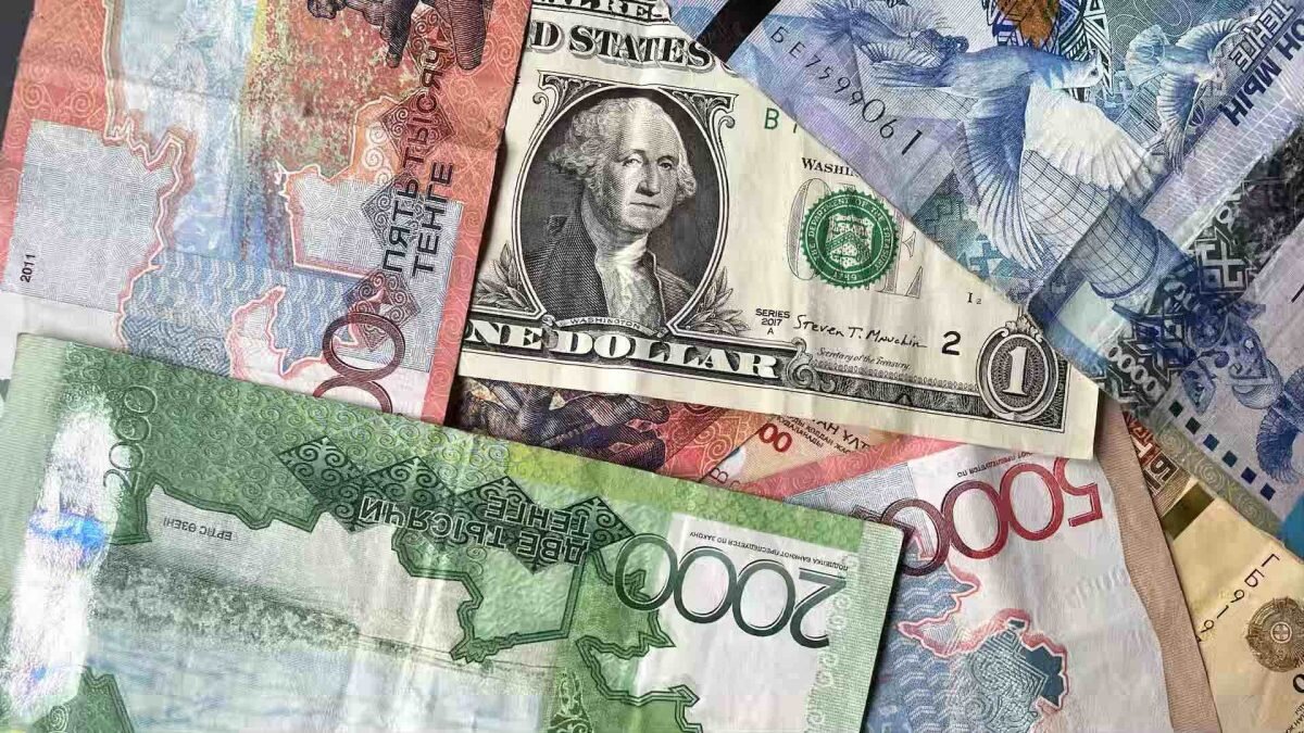    Фото: Bizmedia.kz Август Макаров