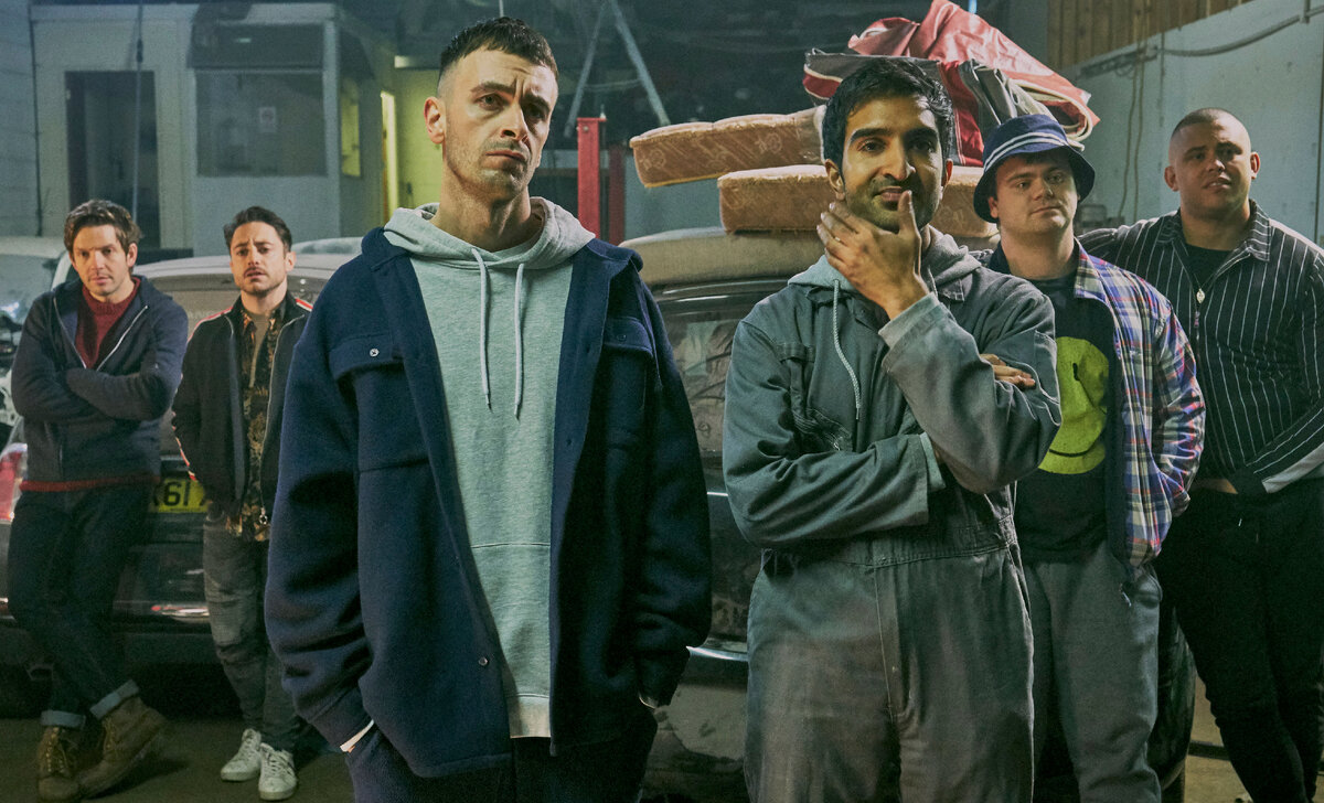 Кадр сериала Голяк