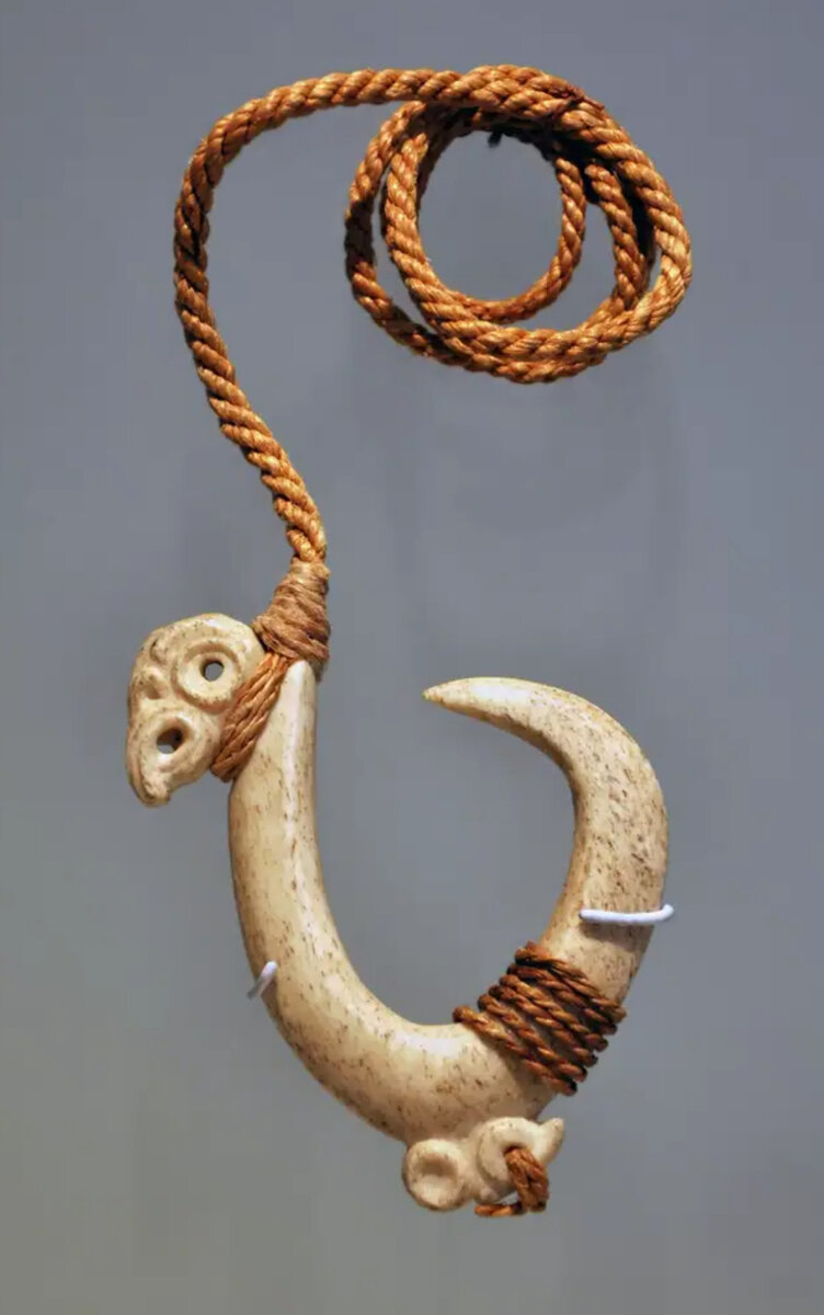 Костяной рыболовный крючок Маори