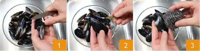 Чтобы приготовить ризотто с морепродуктами, начните с очистки всех моллюсков и ракообразных. Не забудьте выбросить мидии и моллюсков, если они уже открыты или сломаны. Затем начните с мидий: удалите ракушки ножом для очистки овощей 1, а затем оторвите биссус 2. Наконец, соскребите загрязнения металлической мочалкой и хорошо промойте 3.