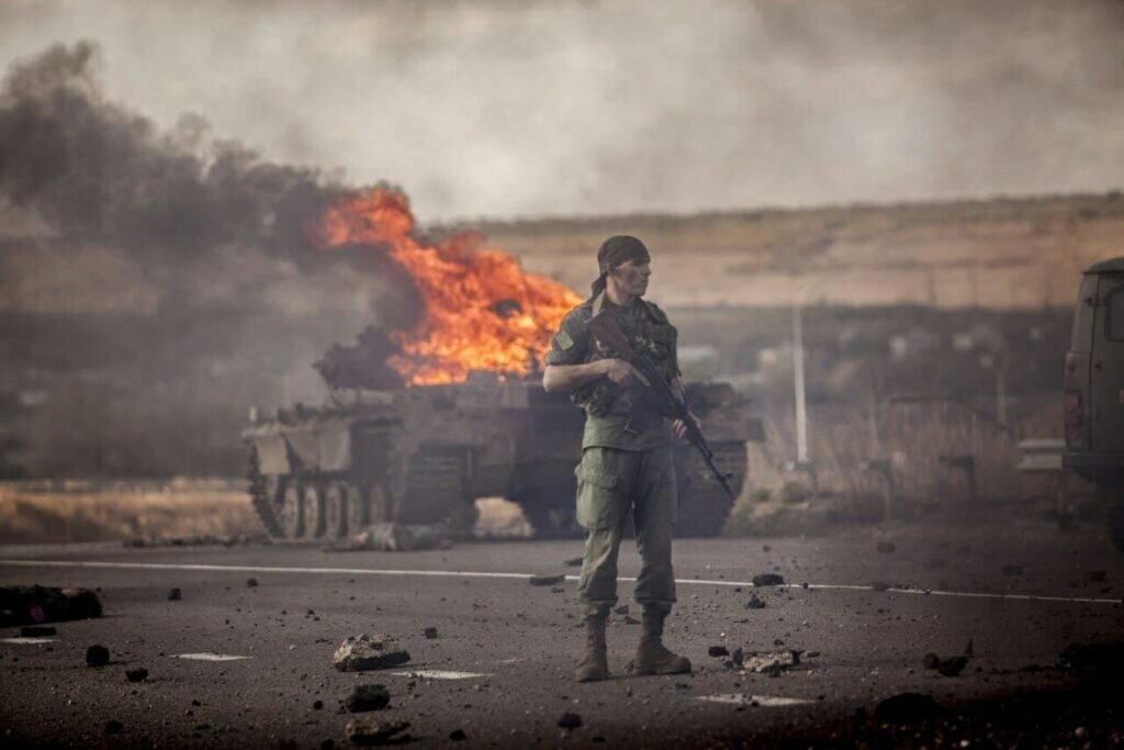 ополченцы донбасса. воины россии на донбасе. ситуация на украине сейчас. спецназ на спецоперации на украине. российский спецназ на украине.