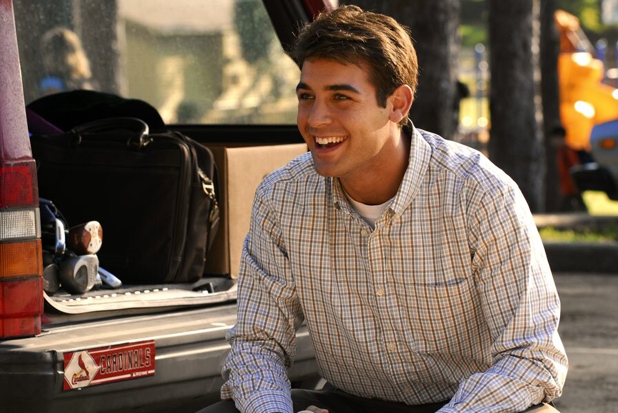 В главной роли Джеймс Волк