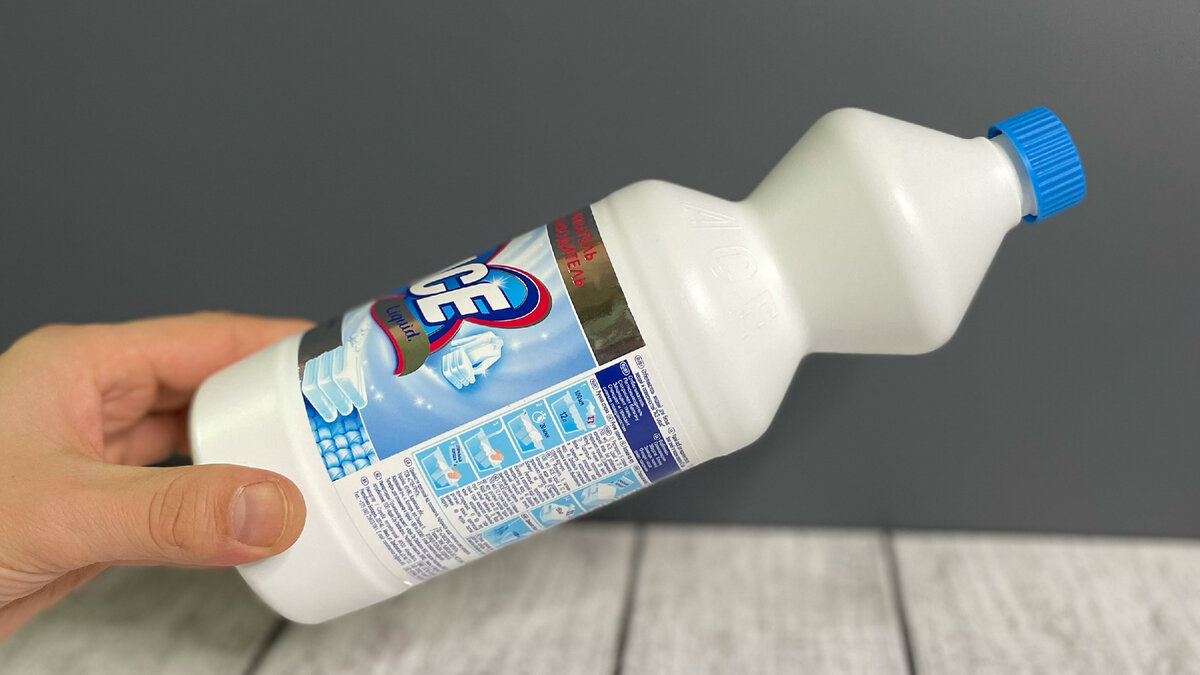 Белизна от плесени на стенах